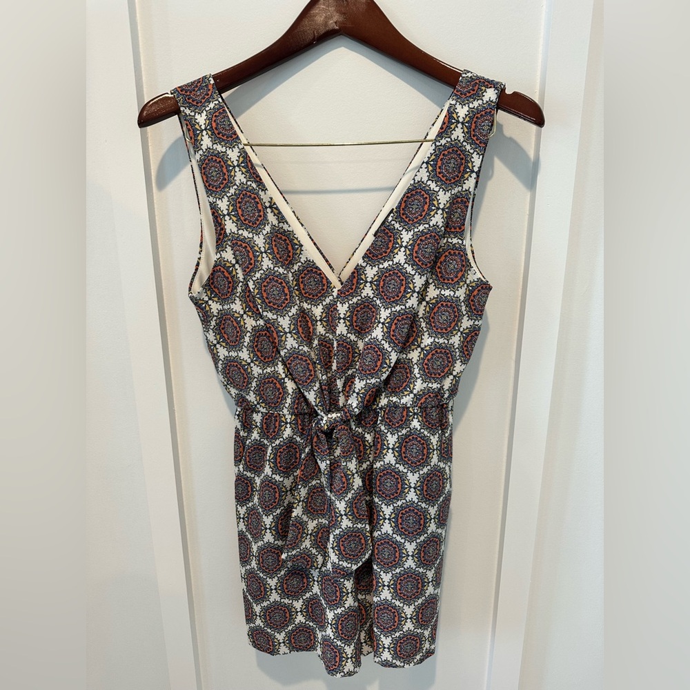 Lily Rose Blue and Orange Tie Front Romper - Lined with pockets 
Junior XS